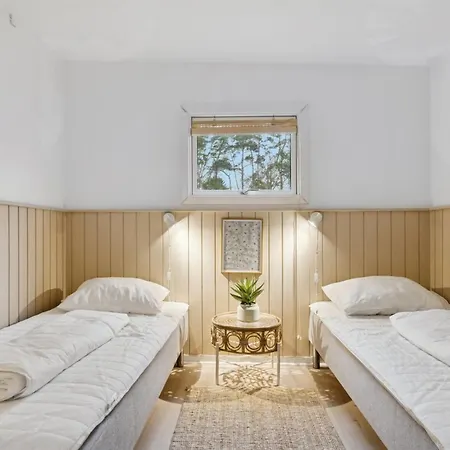 Svenja - 300m From The Sea By Interhome